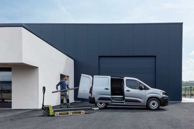 Peugeot Professional užitkové vozy - nový partner na stavbě
