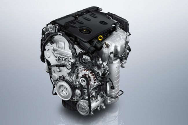 Dieselové motory Euro 6i, které jsou v nabídce pro nové kompaktní SUV PEUGEOT 2008, jsou oba vybaveny exkluzivní technologií BlueHDii, která zaručuje vysoký výkon při snížení emisí škodlivin.  K dispo