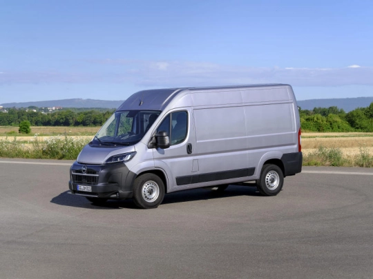 Opel Movano